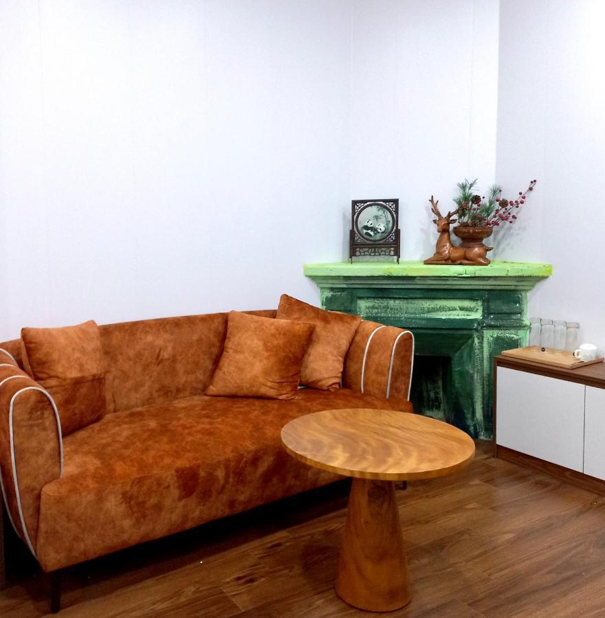 Amelie Homestay Hanoi Buitenkant foto